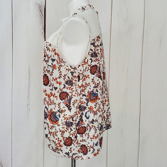 LAST Lace Top Jacquard Plus Sleeveless Self Esteem - Picture 2 of 9